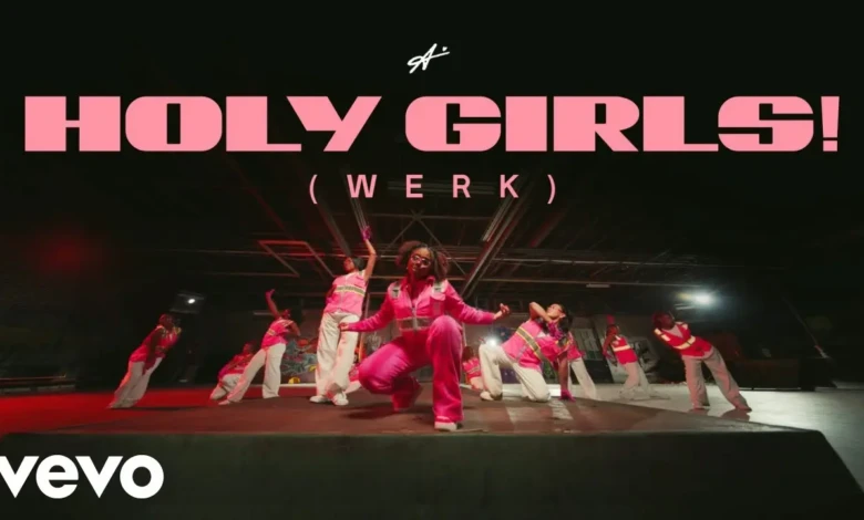 Anike - Holy Girls! (Werk) [Official Video]