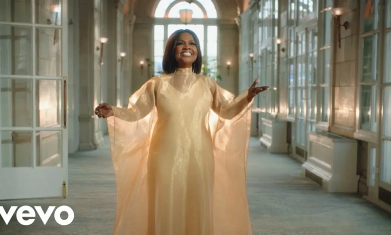 CeCe Winans - Worthy Of It All (Worthy) [Official Video]