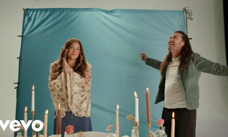 Leanna Crawford, Seph Schlueter - Water Into Wine (Official Video)