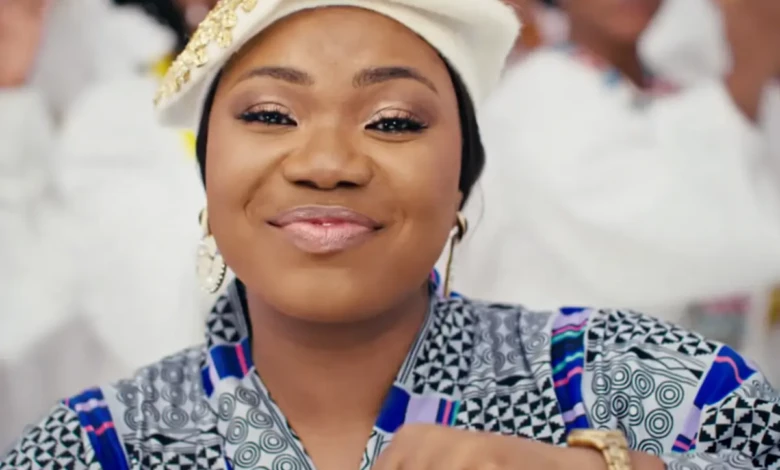 Mercy Chinwo - Heaven and Earth Adore You (Official Video)